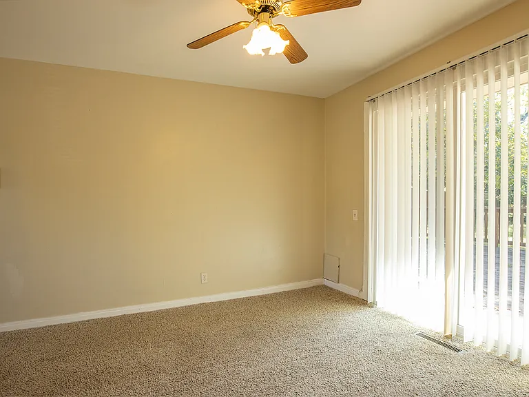 3100 Furman Blvd — Photo 33