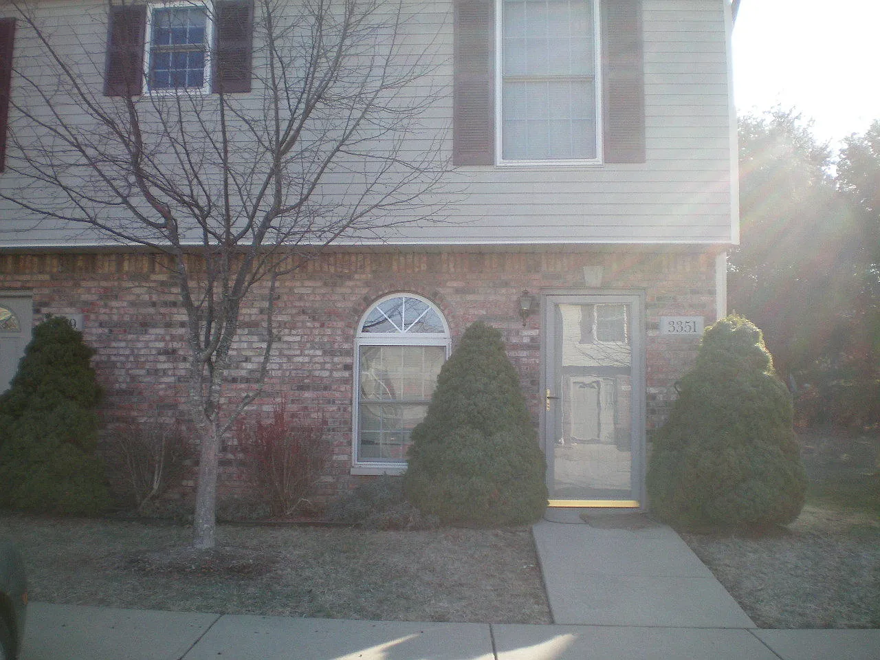 3 bedroom, 2.5 bath Townhome in Oaklawn Park — Photo 1
