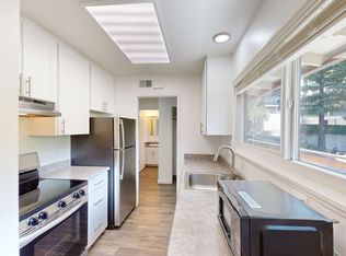 109 Professional Center Pkwy APT 203, San Rafael, CA 94903
