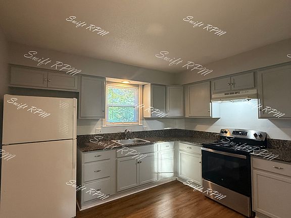 4th image of 819 E Sheridan St #1