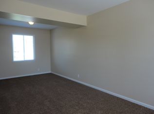 968 Wedgewood Ln, Aurora, IL 60506