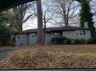 573 Wildwood Dr, Spartanburg, SC 29306