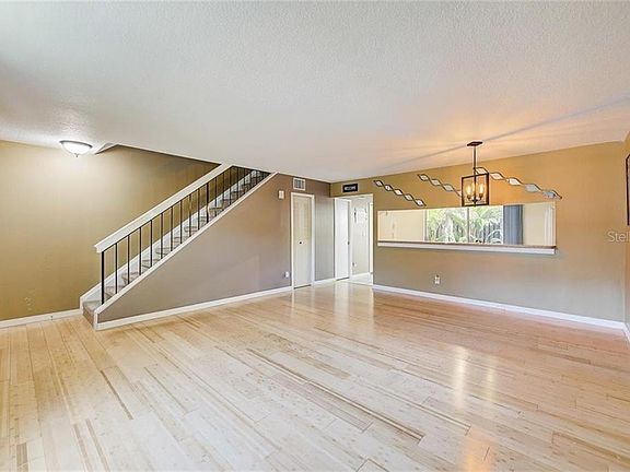 4th image of 508 Bough Ave #508