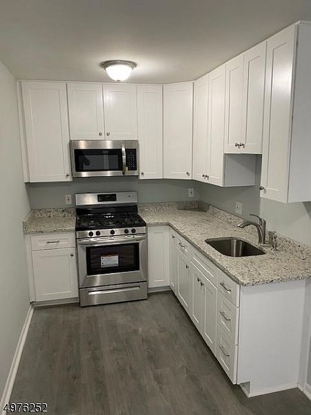 1st image of 21 Franklin Ave APT B4