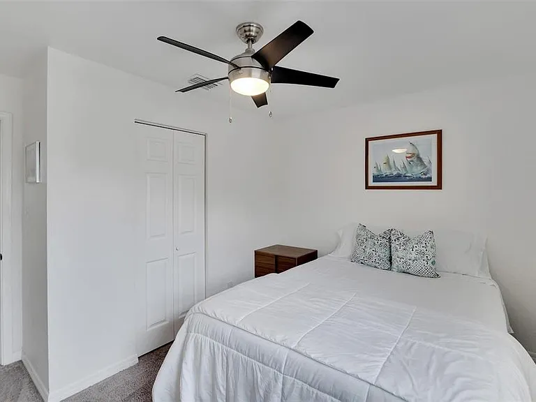 4731 W Montgomery Ave — Photo 32