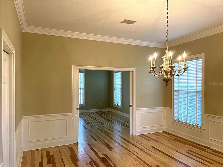6604 Crescent Lake Dr — Photo 11
