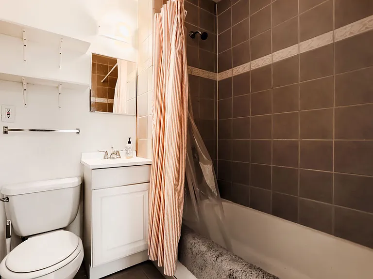 1703 Fillmore St NE — Photo 19