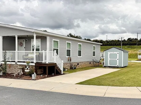 987 Atlanta Dr, Spartanburg, SC 29306