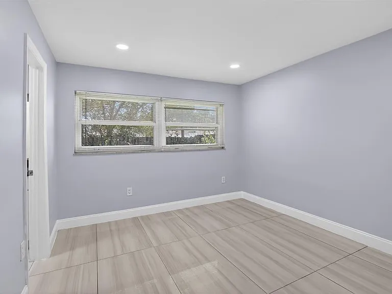 4404 Treasure Cove Dr — Photo 4