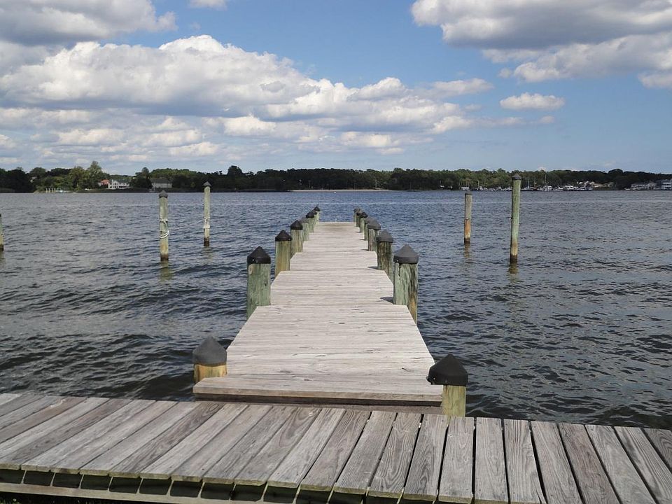 bulkhead and dock