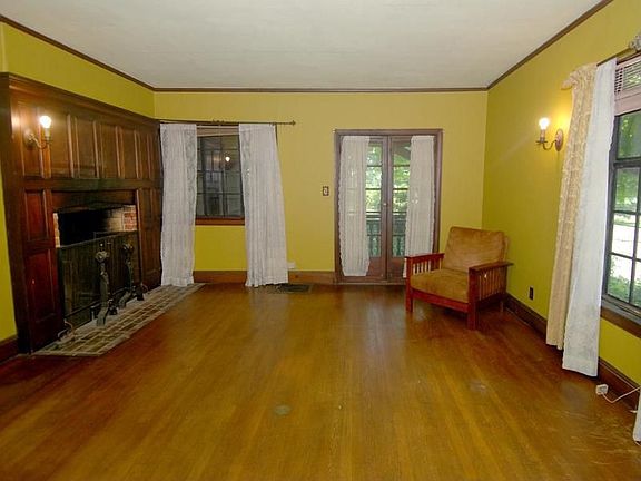Living Room with Fireplace