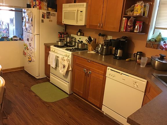 Eat in Kitchen
