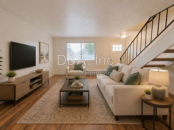 2nd image of 1909 Main St APT D