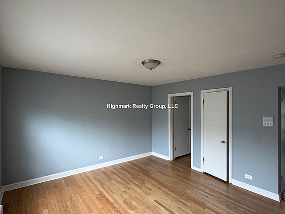5th image of 6705 N California Ave #E2