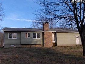2nd image of 3195 Avalon Rd NW