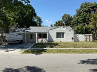 907 SW 17th St, Fort Lauderdale, FL 33315