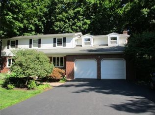 802 John Glenn Blvd, Webster, NY 14580
