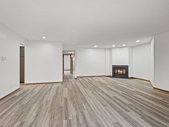 3rd image of 7978 S Garfield Ave APT 206