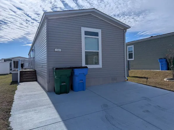 12401 Veracruz Dr, Del Valle, TX 78617