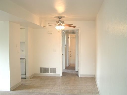 2nd image of 435 Warnock Ave APT 7