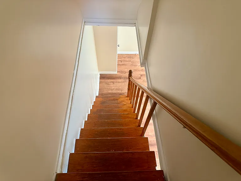 3512 Elmora Ave — Photo 10