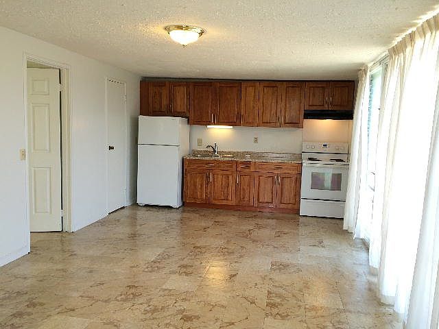 1st image of 3850 Salt Lake Blvd APT B
