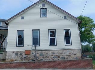 212 E Main St, Bradford, OH 45308