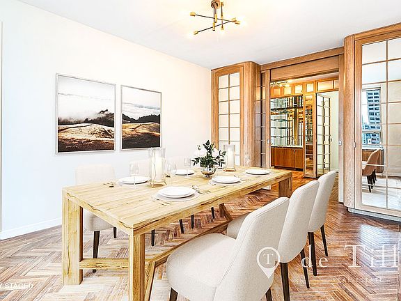4th image of 15 W 53rd St #25A