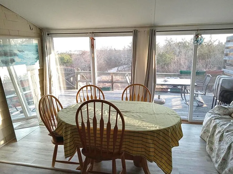 252 Oak Beach Rd #1 — Photo 8