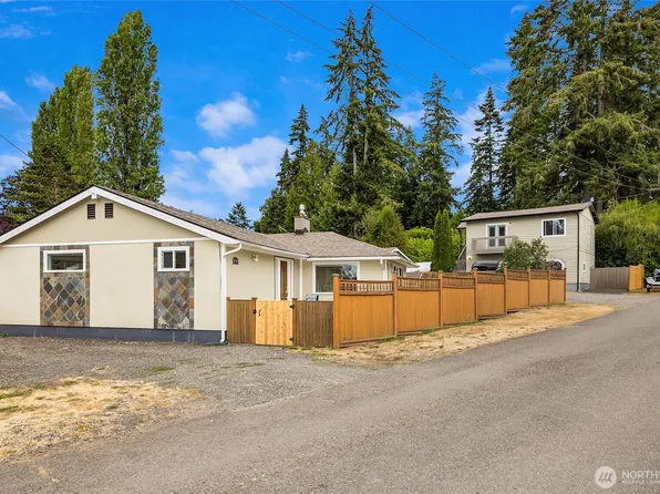 26107 James Lane NE, Kingston, WA 98346