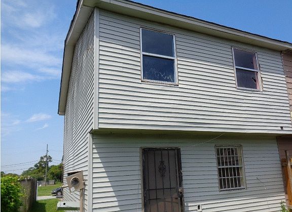 2nd image of 1217-C Angus Dr