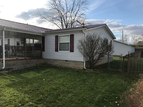 4th image of 616 E 2nd St