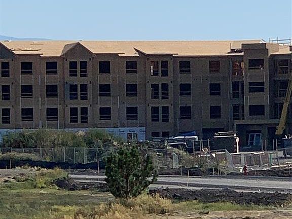 4th image of 1595 N 25th Ave