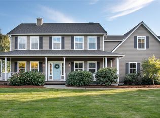 6864 Blumefield Dr, Lynden, WA 98264