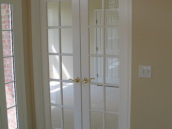 5th image of 3876 Bear Ln