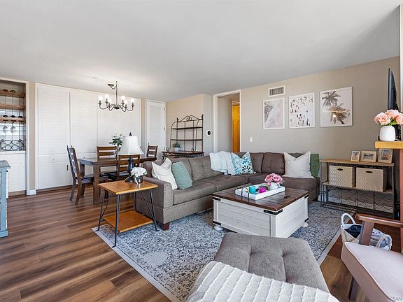 3rd image of 4082 Albatross St APT 15