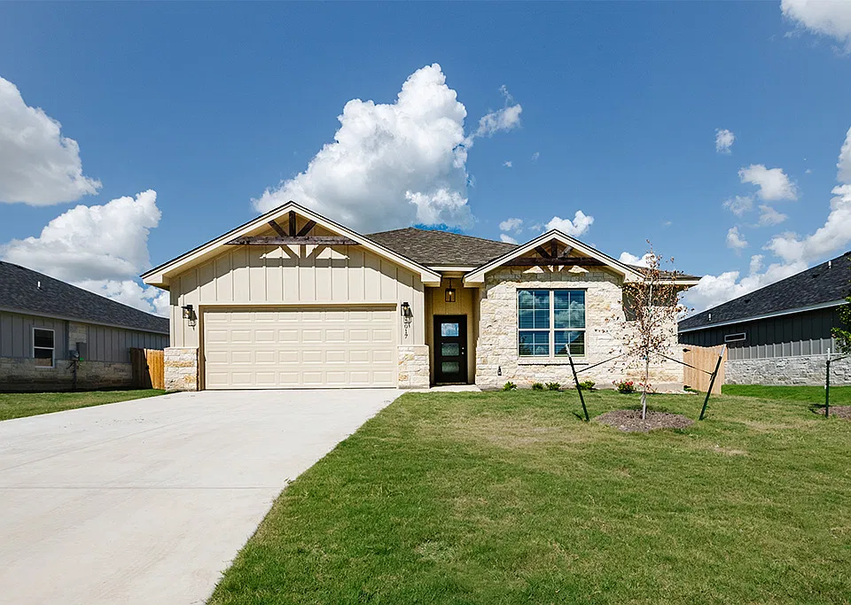 1017 Antelope Trl