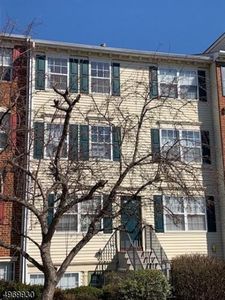 86 Vaughan Dr, Newark, NJ, 07103