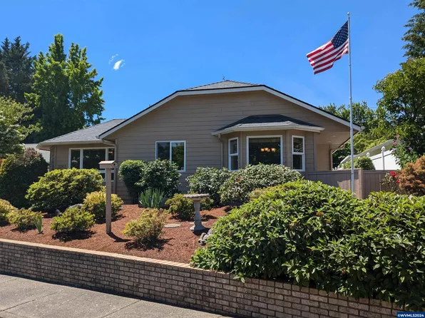 3263 Sandalwood Ln NW, Salem, OR 97304