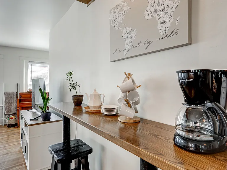 637 E Orange St #2 — Photo 13