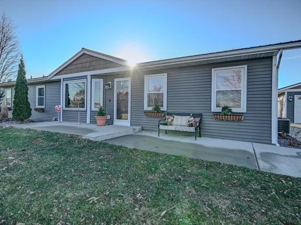 2853 Aaker Road, Stoughton, WI 53589