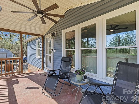 3rd image of 5218 Stoney Oaks Dr