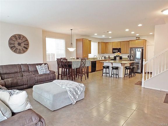 Open Concept Living/Dining