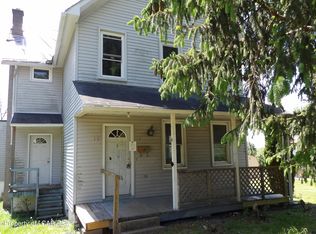 19 Chestnut St, Mountain Top, PA 18707