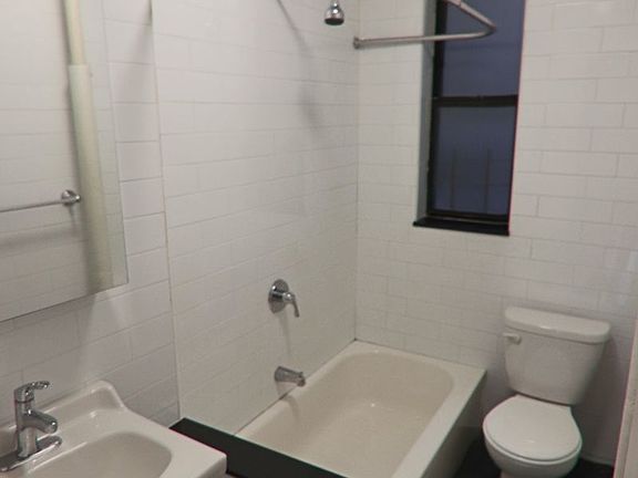 4th image of 57 Seaman Ave #B3