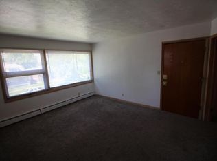 1821 G St #6, Lincoln, NE 68508
