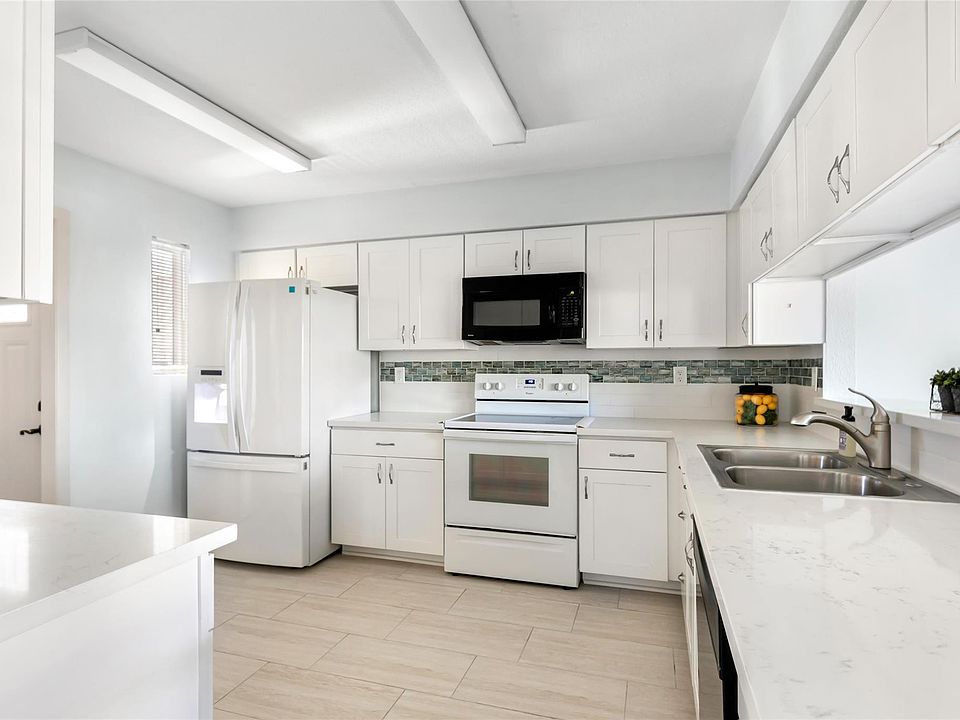 1st image of 14515 Wunderlich Dr Unit 207