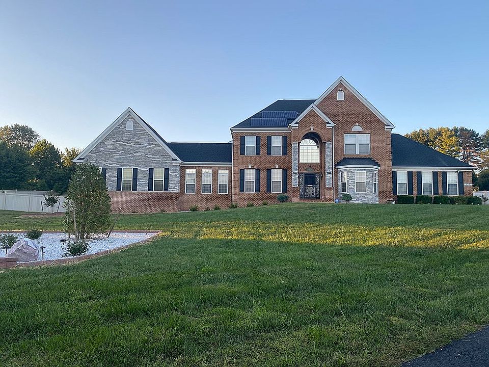 1st image of 12212 Fischer Ct
