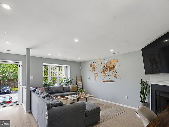 3rd image of 7604 S Arbory Ct #417