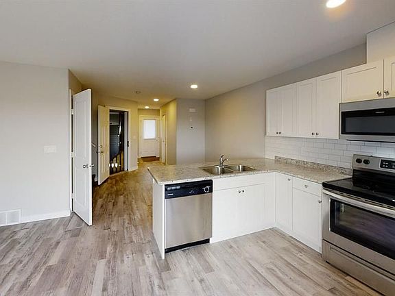 3rd image of 9512 D 113th Ave #1